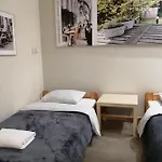 Apartment With Garden In City Center